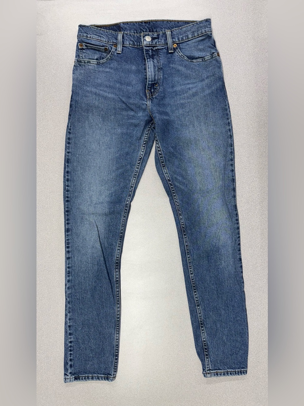 Levi’s 512 Men’s Slim Taper Medium Wash Jeans 32x32